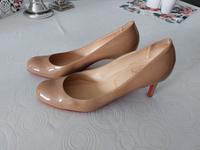 Pumps von Louboutain München - Allach-Untermenzing Vorschau