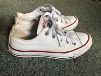 Weiße flache Converse All Stars Chucks Friedrichshain-Kreuzberg - Kreuzberg Vorschau