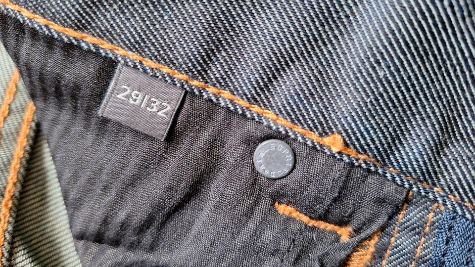 ESPRIT Jeans 29/32 neuwertig in Karlstadt