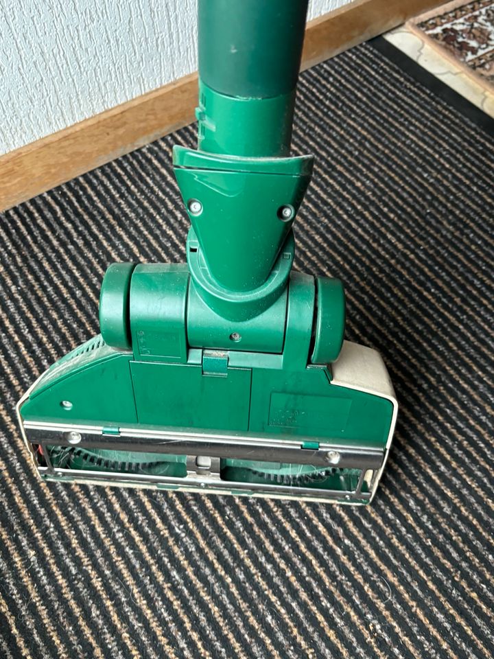 Vorwerk Kobalt 121 Staubsauger inkl Zubehör und Beutel in Pulheim