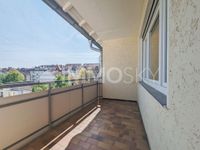 Kernsanierte 2 Zimmer-Wohnung mit Balkon und Blick auf den Fernsehturm Stuttgart - Stuttgart-West Vorschau