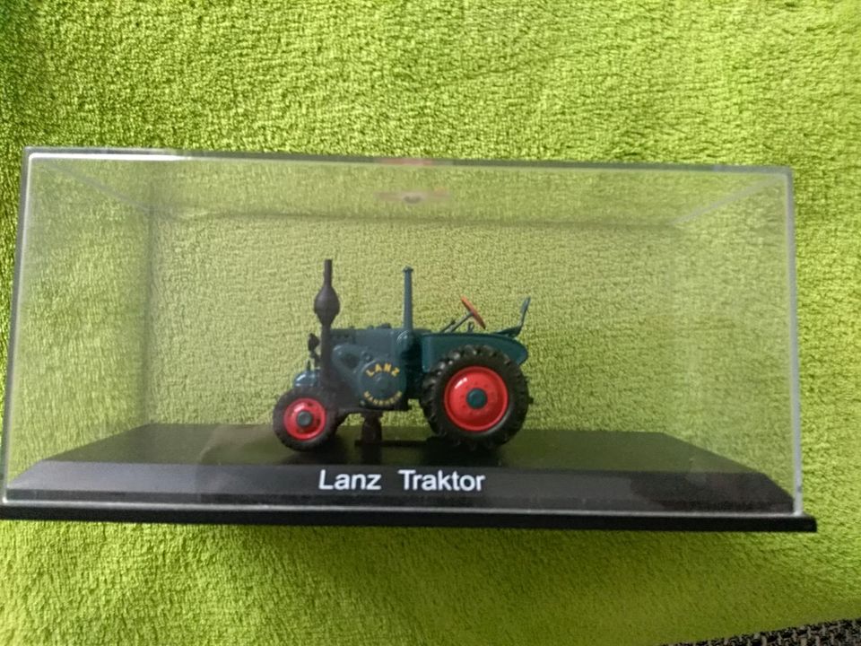 LANZ Traktor Sammelstück in Gransee