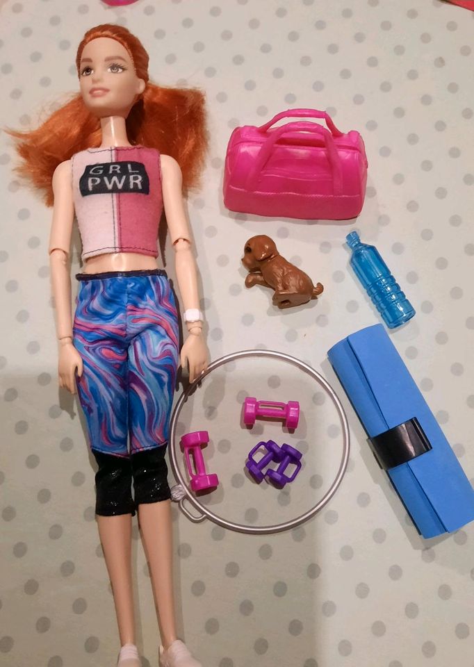 Fitness Barbie in Brake (Unterweser)
