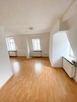 *RESERVIERT* Großzügige 1-Zimmer DG Wohnung in der Innenstadt von Coburg Bayern - Coburg Vorschau