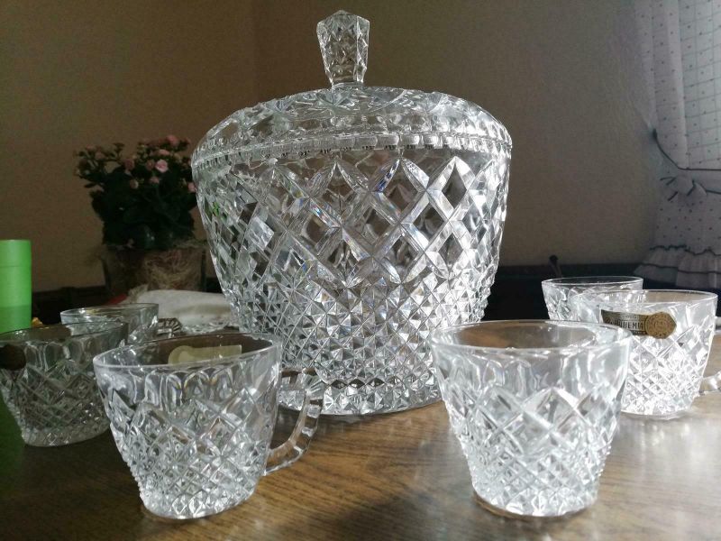 Bleikristall Bowle-Set von Bohemia Vintage Lead Crystal in  Nordrhein-Westfalen - Siegburg | eBay Kleinanzeigen ist jetzt Kleinanzeigen