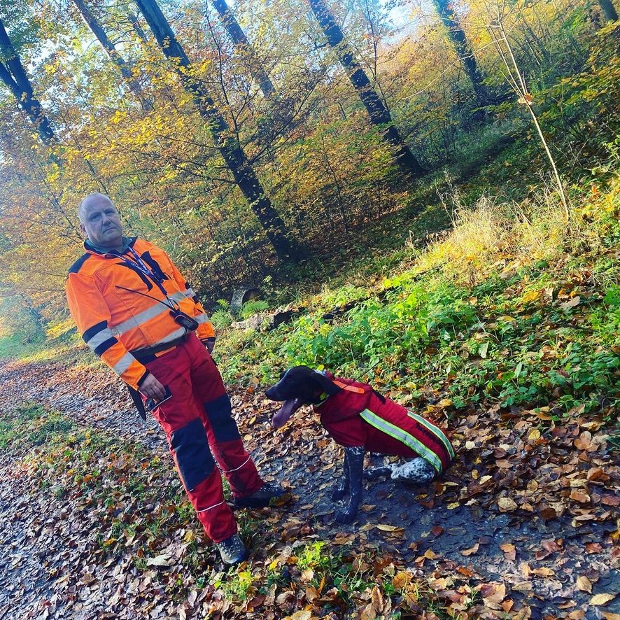 Jagd Jagdzubehör Jagdhund Jagdhundzubehör Garmin Dogtra Pulsar Puma Grube Gehetec Schmidt Hundebox Hundeschutzweste Hawe in Heilbronn