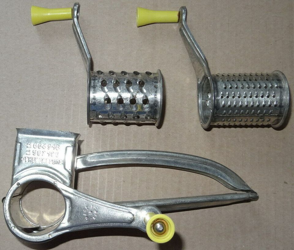 DP Mouli Grater Alte Reibe Handreibe Made in France immer noch zu in Bacharach