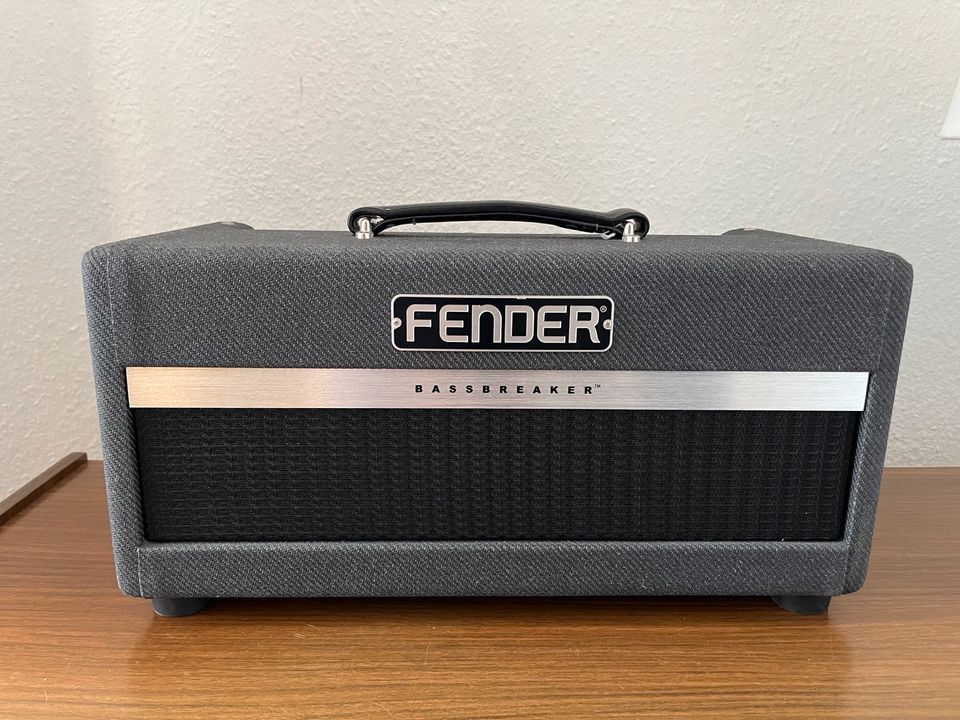 Fender Bassbreaker 15 Head in Vechta
