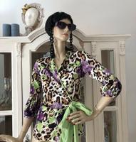 Retro Bluse leomuster blumenmuster unikat hingucker gr. S Bayern - Neunburg Vorschau