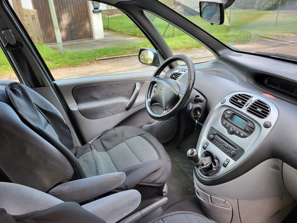 Citroën Xsara Picasso HDi 90 Confort Klimatronik/TÜV NEU in Postbauer-Heng