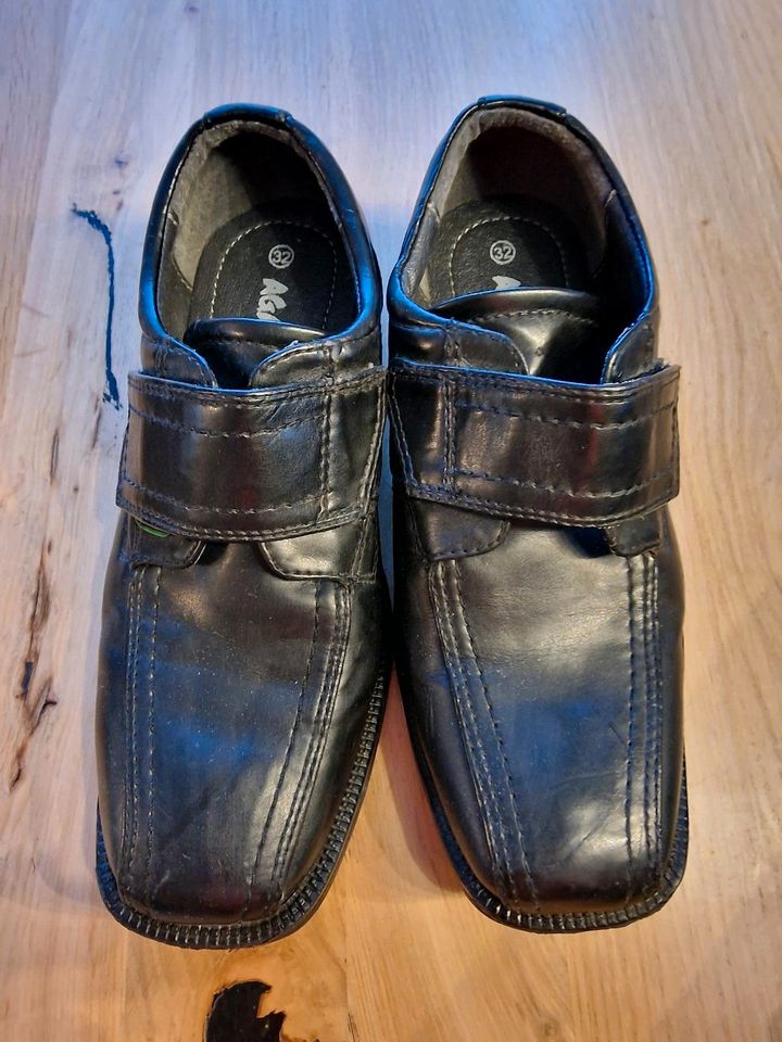 AGAXY schwarze Halbschuhe Kinder Gr.32 Anzug, Hochzeit, Kommunion in Tuntenhausen