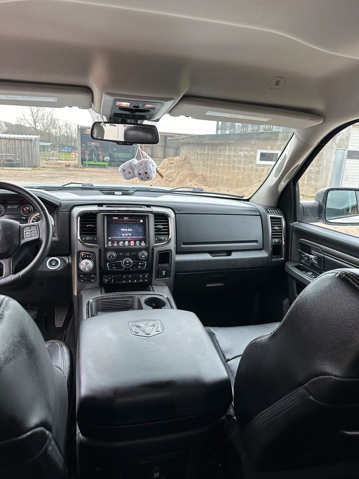 Dodge RAM Sport 4x4 Crew Cab Tausch in Wensin