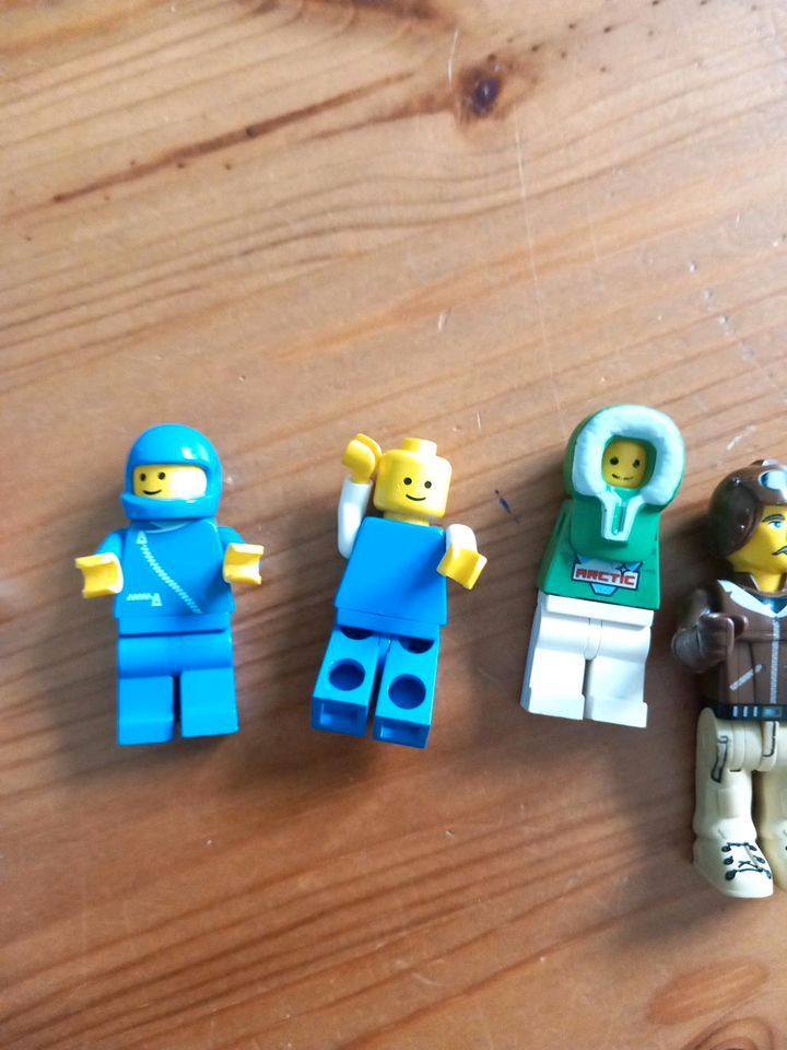 LEGO Männchen alt 6 Stück in Schellhorn (bei Preetz, Holst)