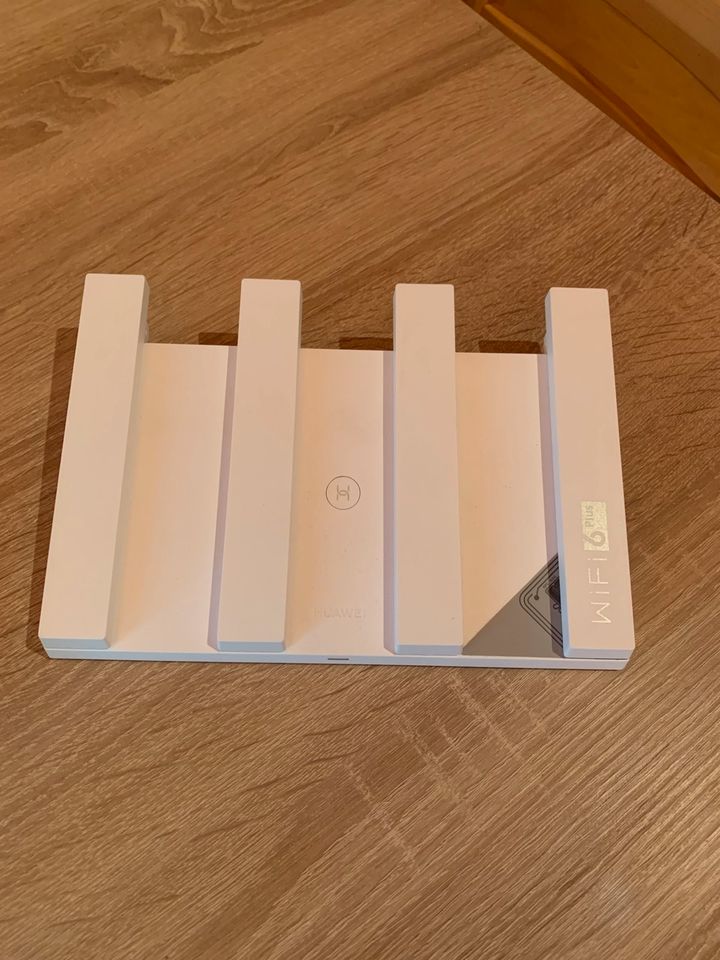 WLAN Router . Huawei Wifi AX3 Quad-Core in Schneverdingen