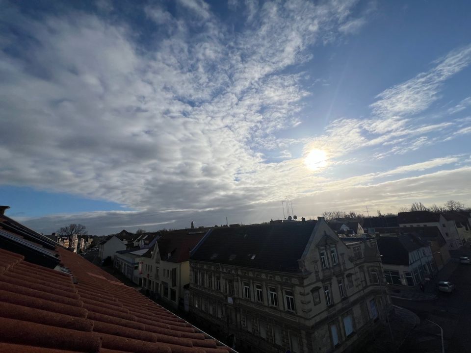 *MODERNISIERUNG* Großzügige 2-Raumwohnung  - Wohnen mit Loftcharakter - in Staßfurt