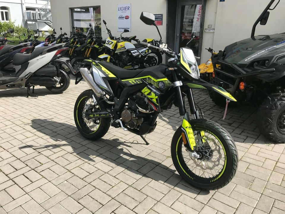 Mondial SMX 125i Supermoto ABS Model 2024 in Zimmern ob Rottweil