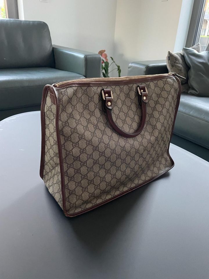 Gucci Henkeltasche Original in Büttelborn