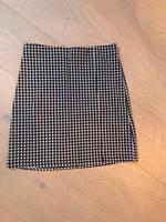 Rock Gr. 34 Gr. XS schwarz weiß kariert Stretch Hessen - Idstein Vorschau