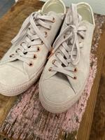 Converse 42 Nordrhein-Westfalen - Preußisch Oldendorf Vorschau