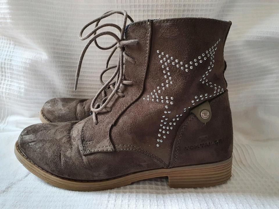 Tom Tailor Stiefeletten khaki Stern Glitzersteine 39 in Wiesbaden