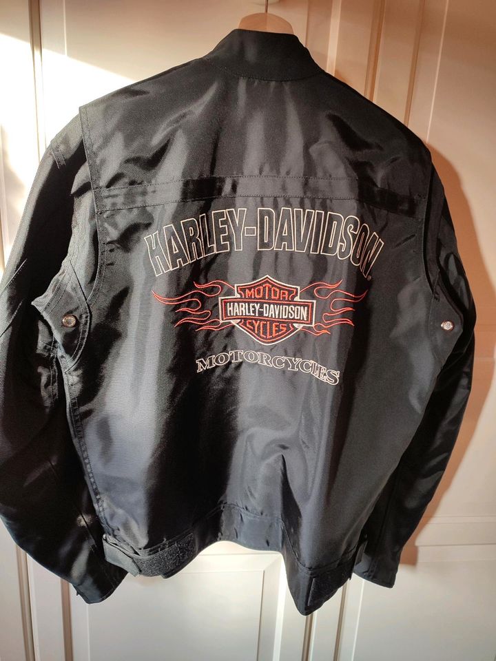 Harley Davidson Jacke Gr.M-L in Schwarmstedt