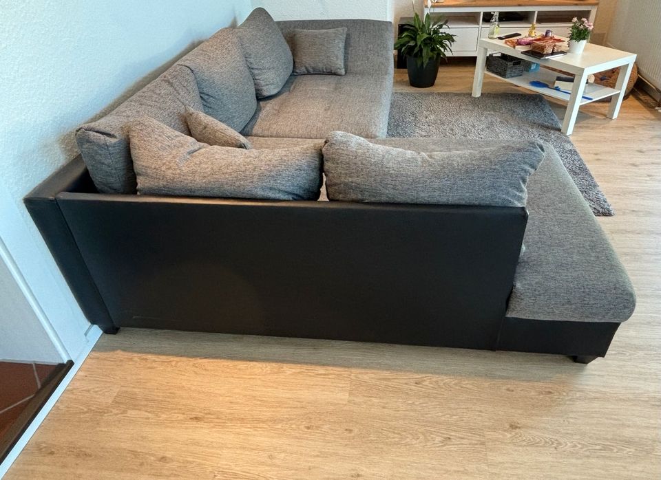 Sofa *wie neu* in Vienenburg