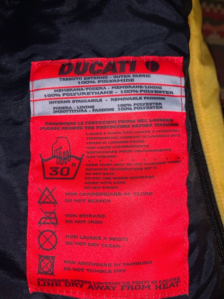 Ducati Herren Stoffjacke Motorrad in Altshausen