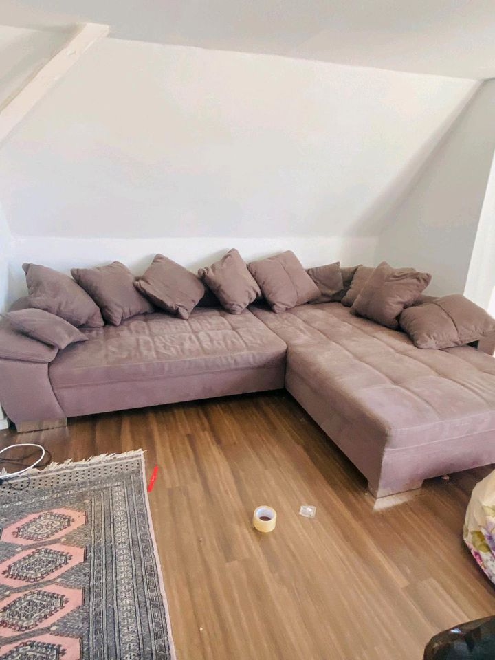 Schöne Sofa Couch in Minden