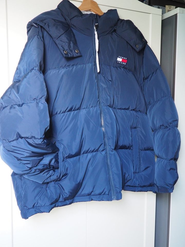 NEU! Tommy Hilfiger Curvy Daunenjacke Gr.3XL in Norderstedt