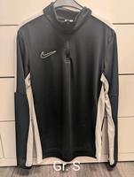 Nike Langarmshirt/Sportshirt Gr. S Niedersachsen - Stade Vorschau