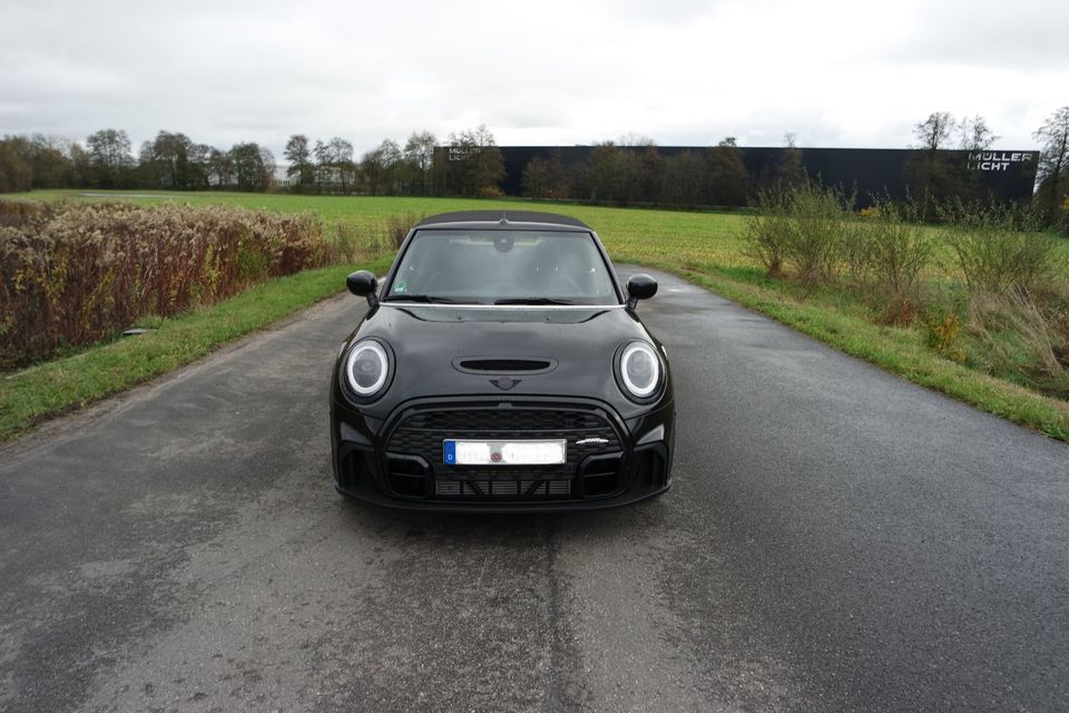 MINI COOPER S CABRIO, JCW-TRIM, neuwertig, nur 6300 km in Lilienthal