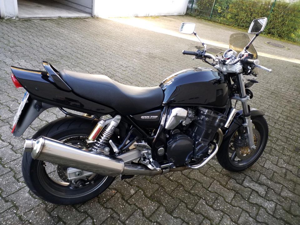 Suzuki GSX 750 AE, EZ: 07/2000 sehr gepflegt. Tolles Tourenmoped. in Langenfeld