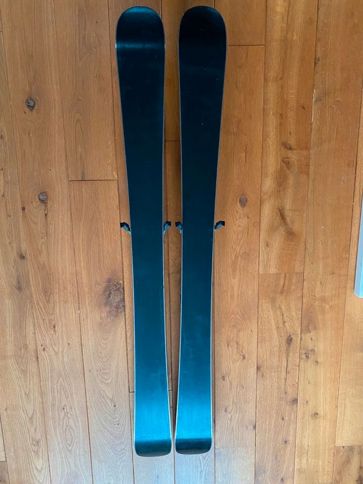 Twin Tip/ Twintip / Freestyle / Freeride / Trickski, Länge 125cm in Erftstadt