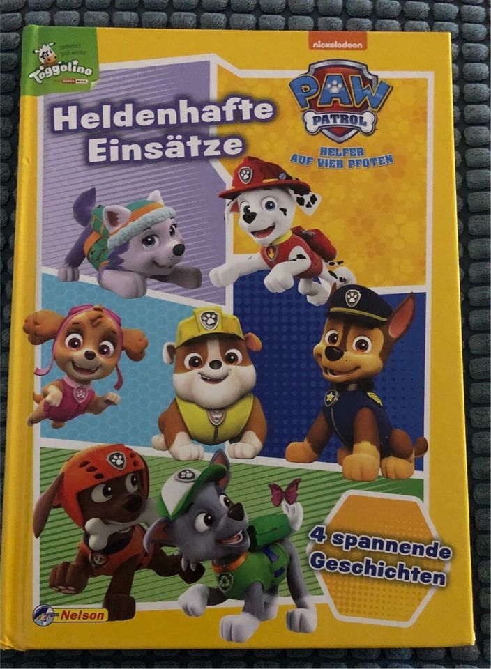 Heldenhafte Einsätze Paw Patrol, 77 Seiten, Buch in Schiffdorf