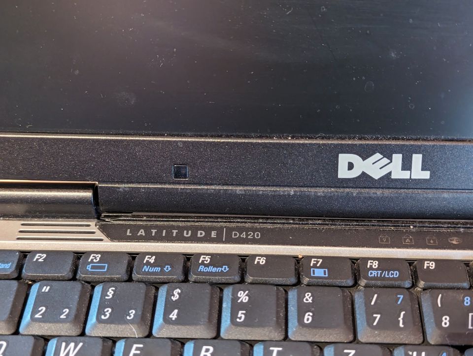 Laptop Dell Latitude D420 inkl. Docking Station in Hoppegarten