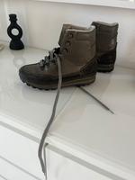 Lowa Wander Stiefel Boots Gr 38,5 Leder Wie neu Bayern - Haßfurt Vorschau