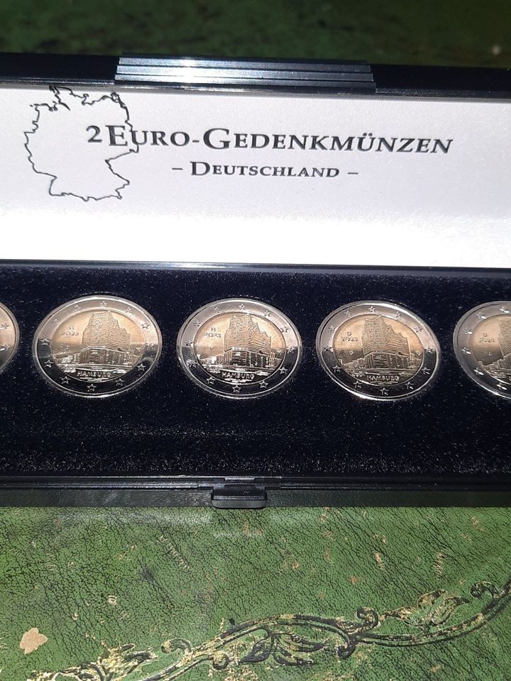5 x 2 Euro Gedenkmünzen Elbphilharmonie Hamburg in einem Etui. !! in Heidelberg