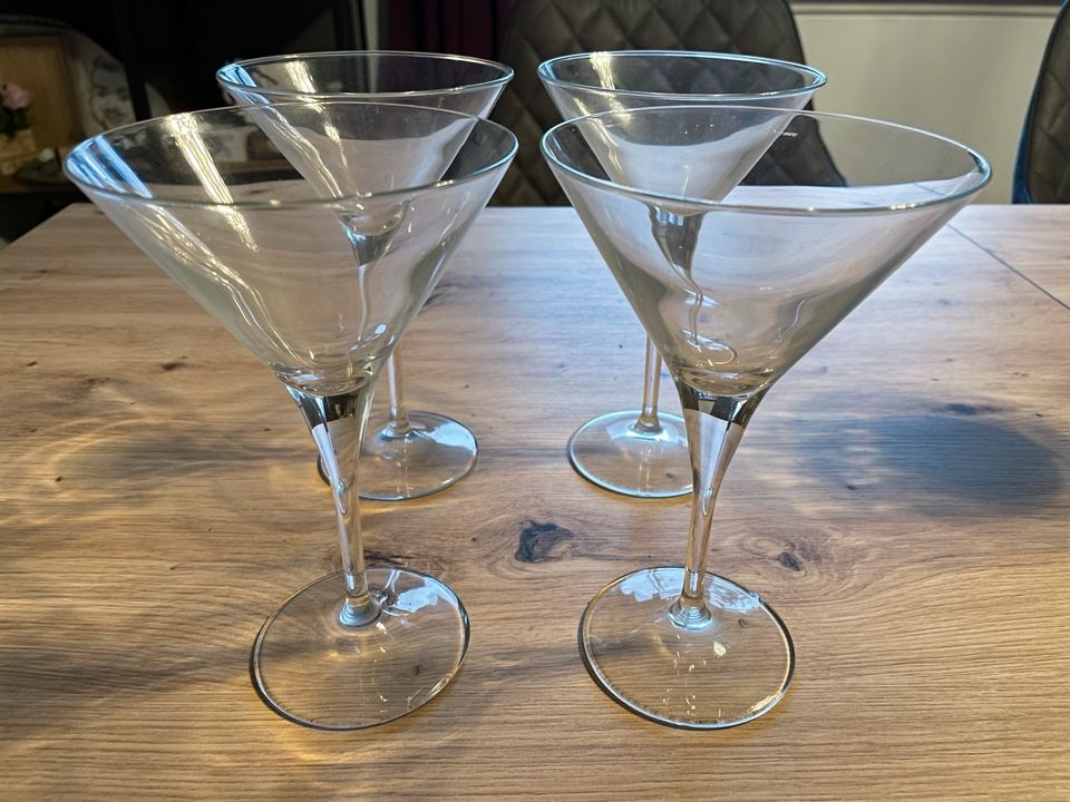 Martini Gläser, Sektschalen, Cocktailgläser in Großräschen