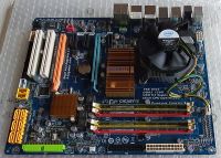 Bundle Mainboard Gigabyte GA-EP45-DS3R Sachsen - Radeberg Vorschau