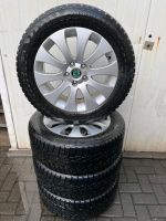 Skoda Superb Octavia Alufelgen 215/60/R17 100t Nordrhein-Westfalen - Heiligenhaus Vorschau