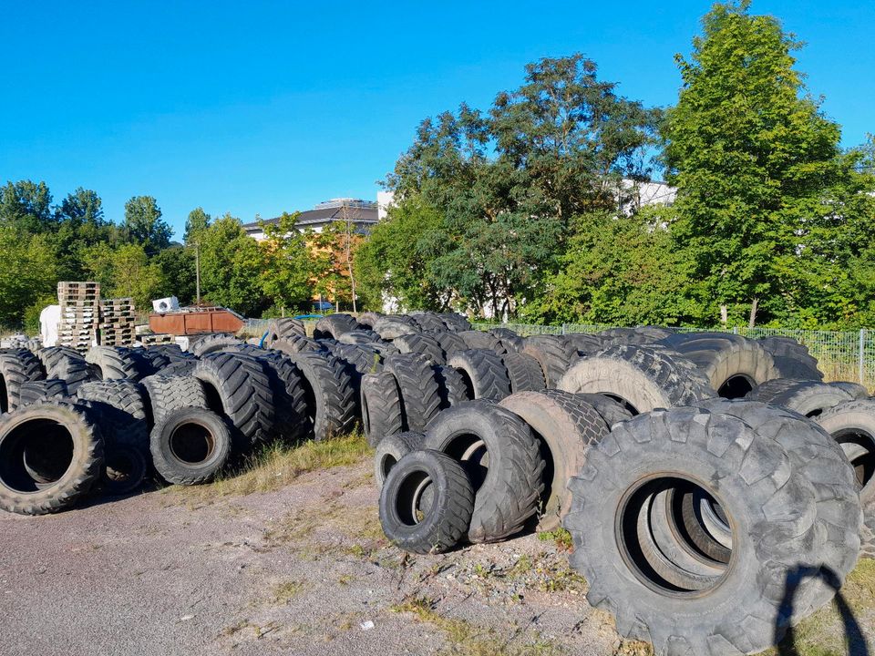 Traktorreifen Schlepper Traktor deutz fendt john deere case claas in Hildburghausen