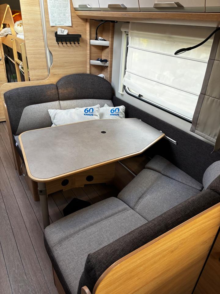 Wohnwagen Knaus Südwind 650 FSK 60 years Edition in Konstanz