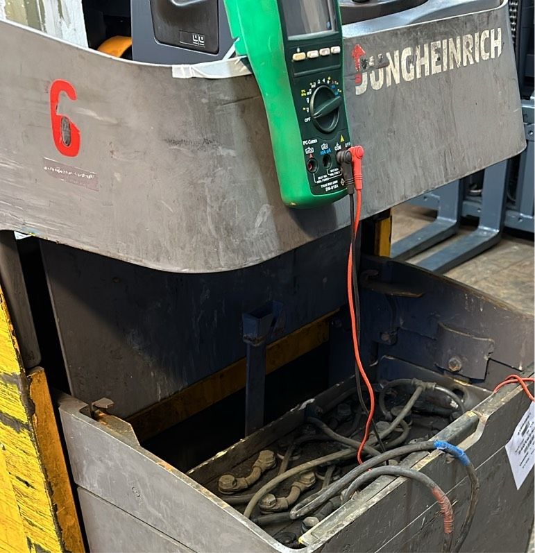 Gabelstapler Batterien  Refreshing , Tiefenentladung , Formatieru in Wuppertal