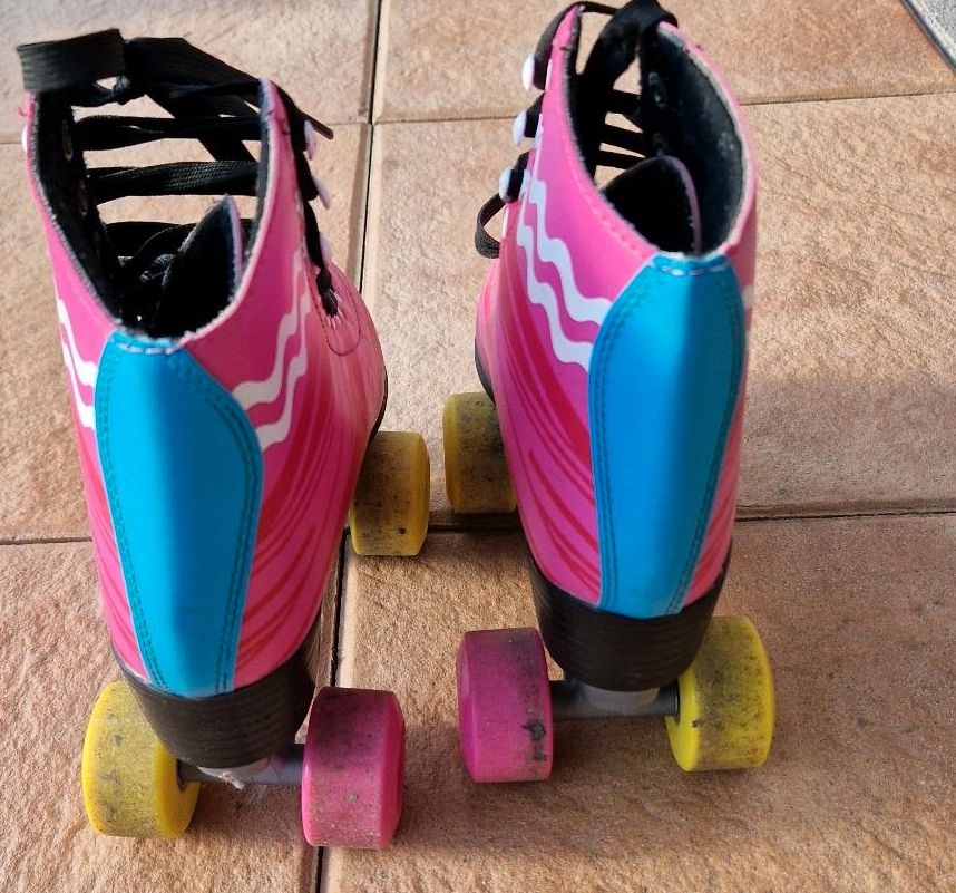 Rollschuhe street runner in Salzgitter