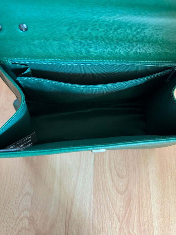 Mandarina Duck Tasche Handtasche grün wie neu in Lüdenscheid