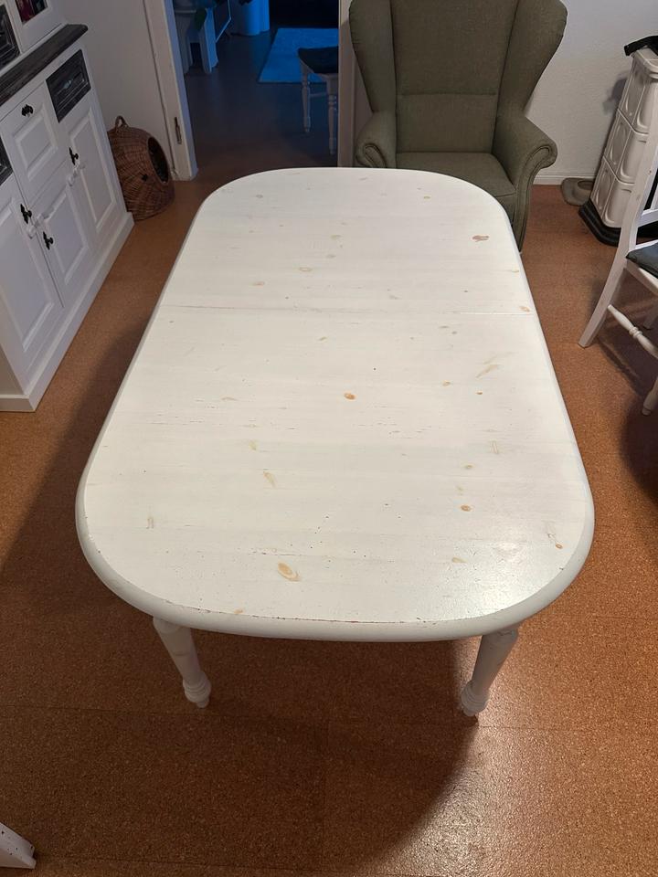 Esszimmertisch ausziehbar inkl. 6 Stühlen. Echtholz Vintage in Bünde