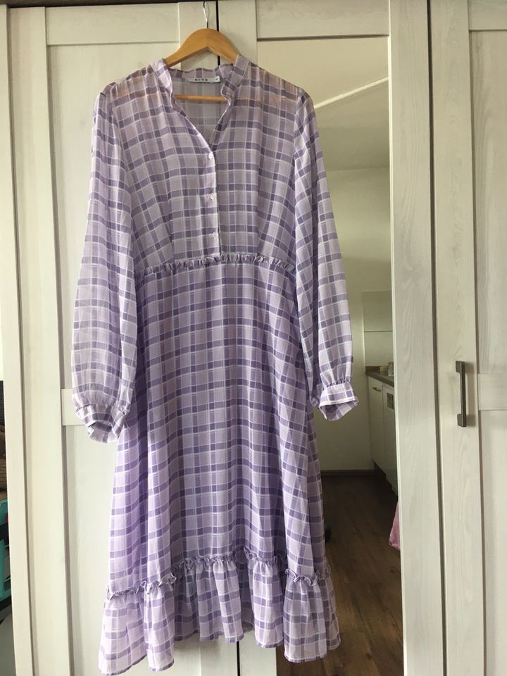 Kleid violett in Regensburg