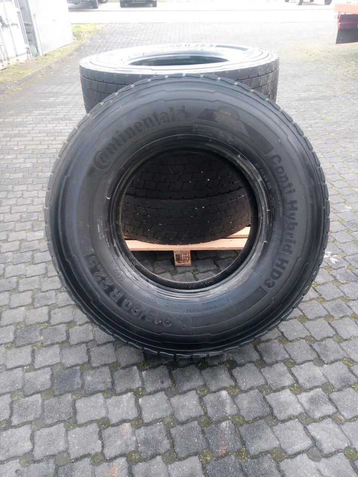 Lkw Reifen HA 315/80 R 22,5 in Marienheide