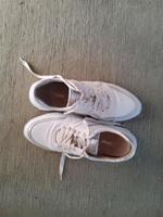 Damen Sportschuhe Kr. München - Kirchheim bei München Vorschau