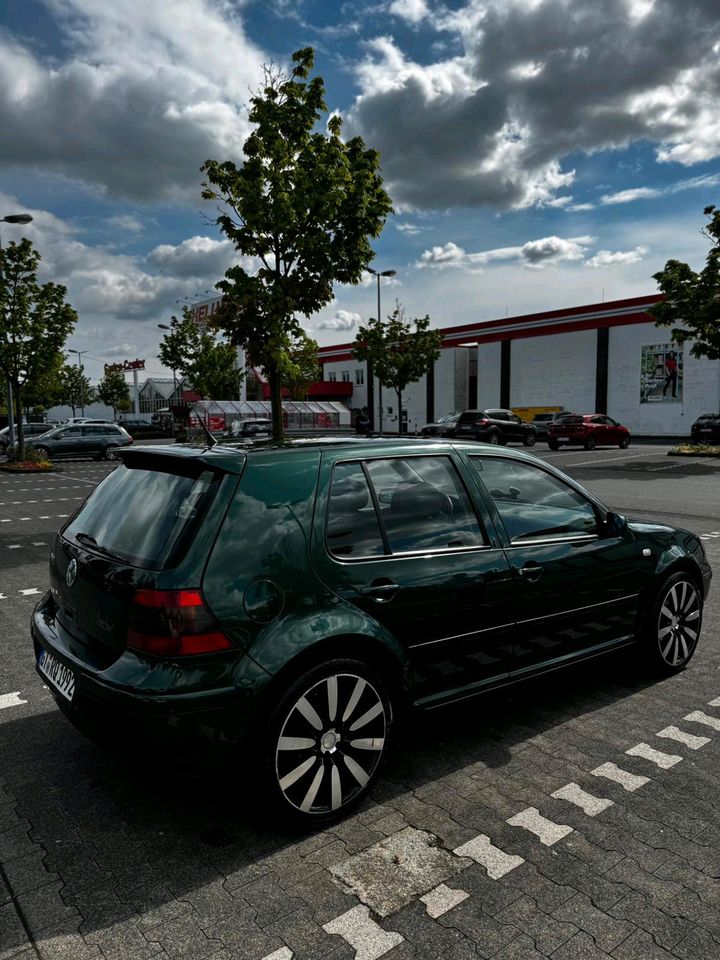 Golf 4._1.6 Motor Benzin Top Zustand in Rheda-Wiedenbrück